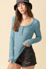 Load image into Gallery viewer, Leah Top