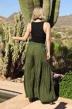 Load image into Gallery viewer, Flowy Wide Leg Pant