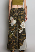 Load image into Gallery viewer, Floral Embroidered Patches Butterfly Patchwork Woven Pants