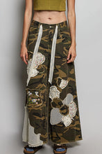 Load image into Gallery viewer, Floral Embroidered Patches Butterfly Patchwork Woven Pants