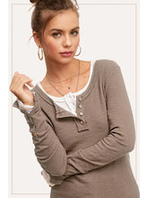 Load image into Gallery viewer, Leah Top