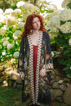 Load image into Gallery viewer, I Dream in Flowers Kimono