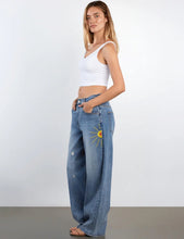 Load image into Gallery viewer, Hello Sunshine Jeans