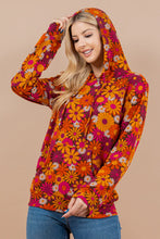 Load image into Gallery viewer, Retro Flower Pullover Hoodie