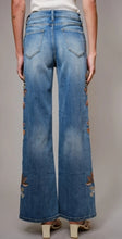 Load image into Gallery viewer, Flower Embroidery High Waist Flare Jean