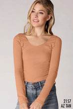 Load image into Gallery viewer, Long Sleeve Layering Scoopneck Top