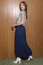 Load image into Gallery viewer, Flowy Wide Leg Pant