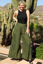 Load image into Gallery viewer, Flowy Wide Leg Pant