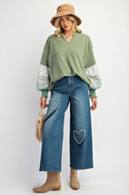 Load image into Gallery viewer, Heart Patch Denim Pants